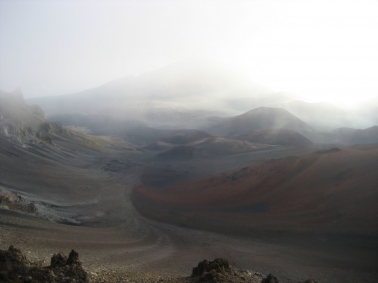 haleakala crater 544x408 Haleakala Crater