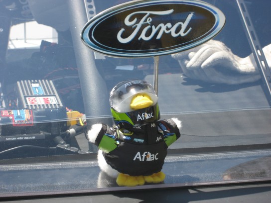 nascar aflac duck 544x408 Aflac Duck