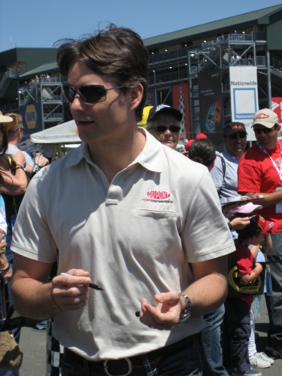 nascar jeff gordon 408x544 Jeff Gordon