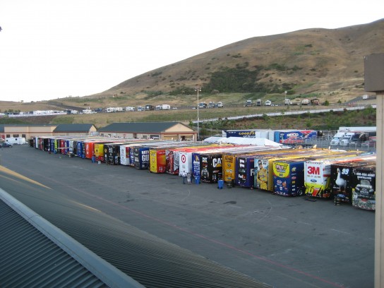 nascar trailer lineup 544x408 NASCAR Trailer Lineup